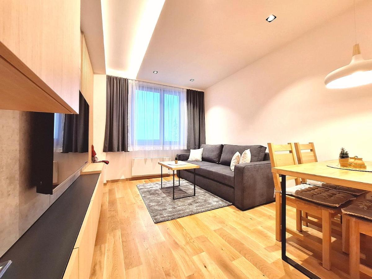 Apartment Maja, Zlatni Javor *
